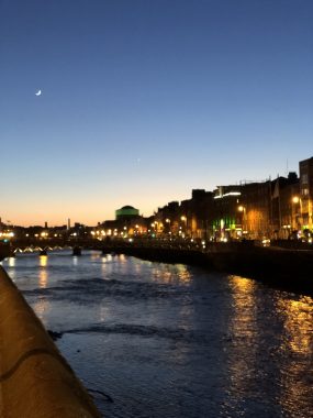 Dublin à noite