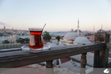chá turco - tradição de países muçulmanos 